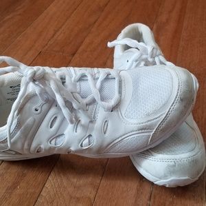 Nfinity Halo Defiance Cheer Shoe size 7